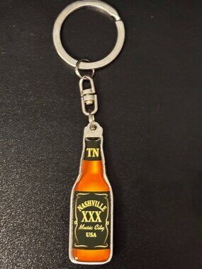 Nashville TN XXX Bottle Keychain with Bottle Opener – Music City Souvenir